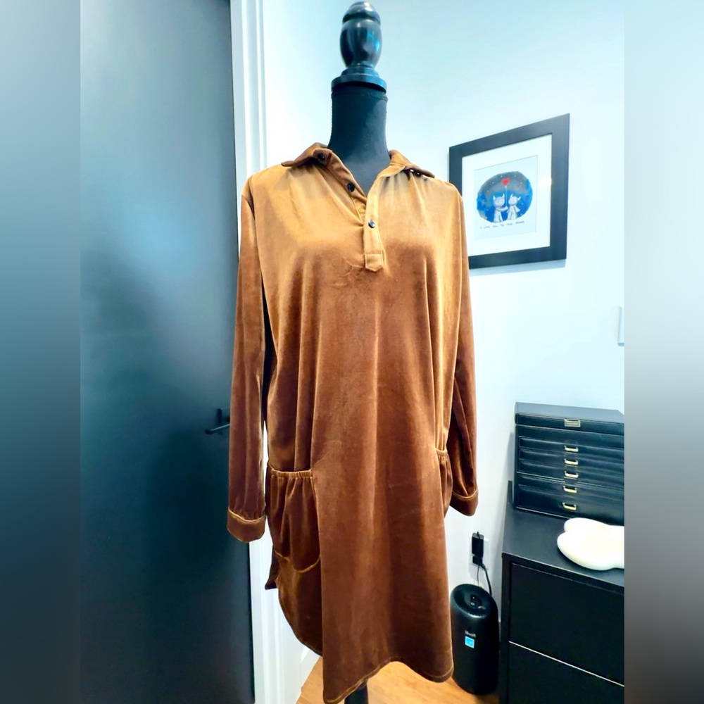 Dark Gold Velvet Long Sleeve Dress